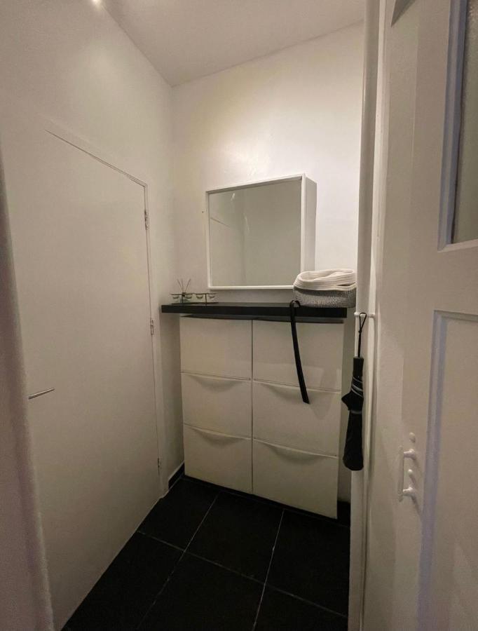 Appartement De Charme Dans Maison De Maitre Bruxelloise Брюксел Екстериор снимка