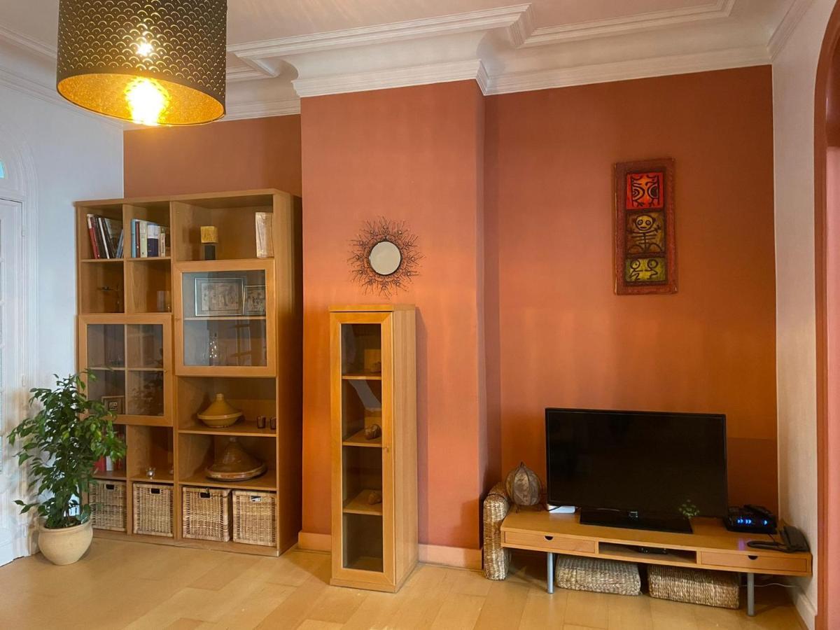 Appartement De Charme Dans Maison De Maitre Bruxelloise Брюксел Екстериор снимка
