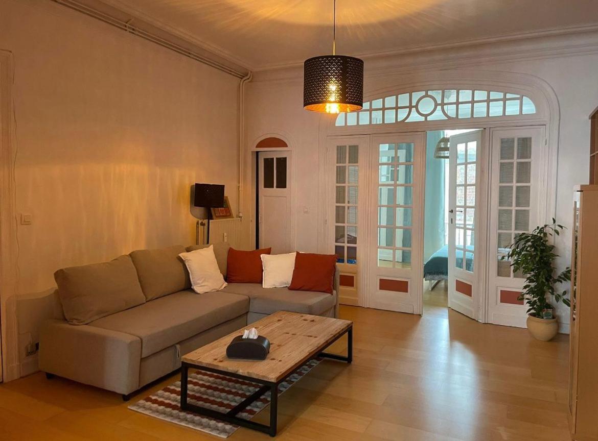 Appartement De Charme Dans Maison De Maitre Bruxelloise Брюксел Екстериор снимка