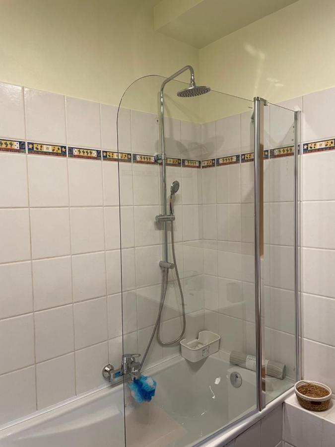 Appartement De Charme Dans Maison De Maitre Bruxelloise Брюксел Екстериор снимка