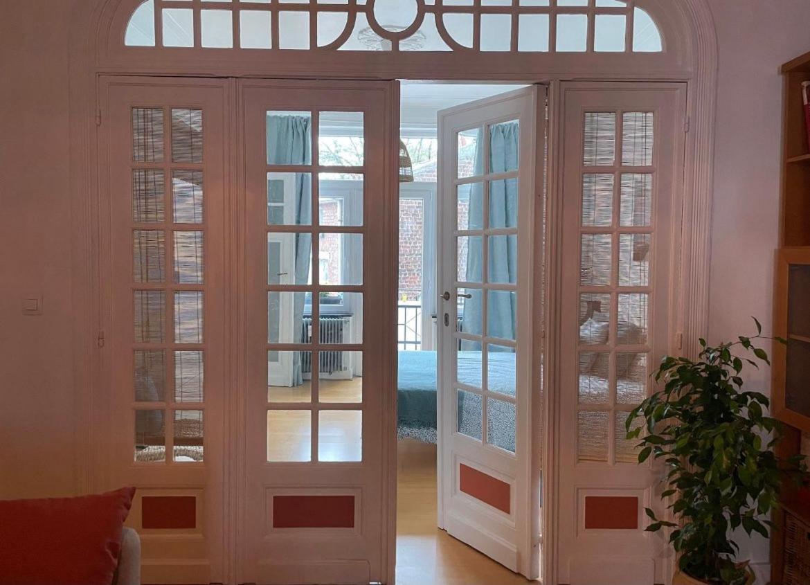 Appartement De Charme Dans Maison De Maitre Bruxelloise Брюксел Екстериор снимка